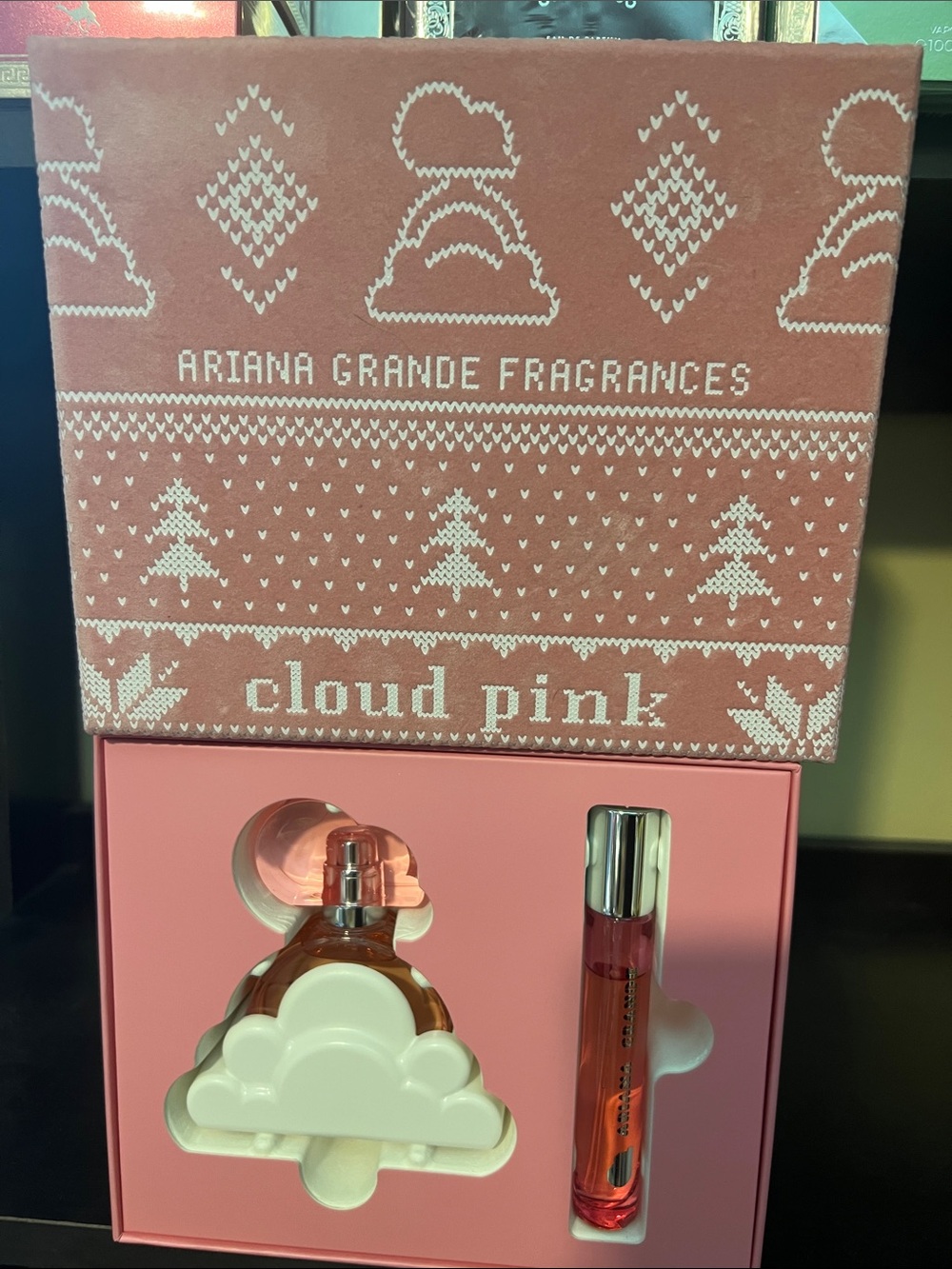 Ariana Grande Cloud Pink Gift Set